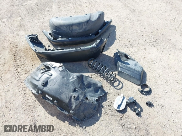 2019 Jeep Wrangler Unlimited Sport S with VIN 1C4HJXDG0KW541940, listed as a IAAI auction lot 42100255 with 68,309 mi miles and . Bid and sale history available at DreamBid. Image 12.