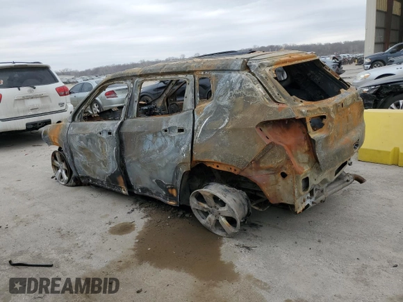 2018 Jeep Compass Latitude with VIN 3C4NJDBB3JT231553, listed as a Copart auction lot 43999025 with Not Provided miles and Non Repairable. Bid and sale history available at carsss.com. Image 2.