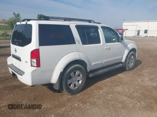 2005 Nissan Pathfinder XE with VIN 5N1AR18W05C762321, listed as a IAAI auction lot 42714252 with 149,335 mi miles and . Bid and sale history available at DreamBid. Image 4.