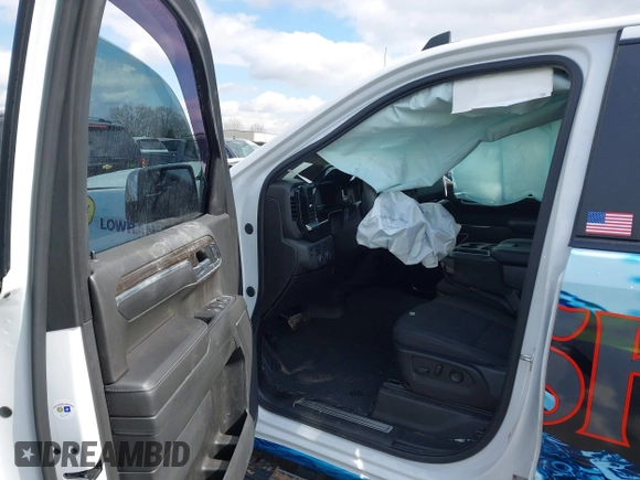 2022 Chevrolet Silverado 1500 LT with VIN 1GCUDDED1NZ524429, listed as a IAAI auction lot 41624306 with Not Provided miles and . Bid and sale history available at DreamBid. Image 5.