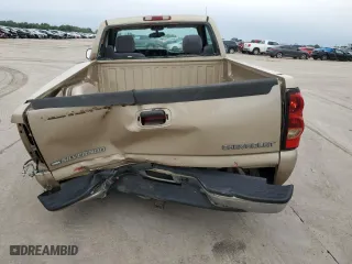 2004 Chevrolet Silverado 1500 LS with VIN 1GCEC14VX4Z222006, listed as a Copart auction lot 70245794 with 0 mi miles and Salvage Title. Bid and sale history available at carsss.com. Image 6.