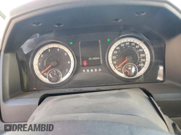 2015 Ram 2500 Tradesman z VIN 3C6TR5CT5FG626077, wystawiony jako Copart lot #56059055 z przebiegiem 161 452 mil mil oraz Szkoda całkowita • Salvage title. Historia ofert i sprzedaży dostępna na DreamBid. Obrazek 9.