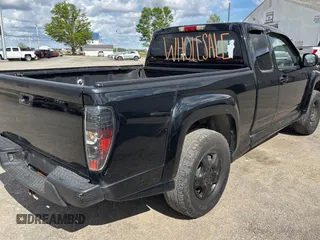 2005 GMC Canyon SLE Z71 z VIN 1GTDS196658185821, wystawiony jako Copart lot #56483455 z przebiegiem 230 072 mil mil oraz Tytuł czysty. Historia ofert i sprzedaży dostępna na DreamBid. Obrazek 4.
