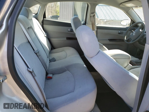 2007 Buick LaCrosse CX with VIN 2G4WC582871184814, listed as a Copart auction lot 51030615 with 174,175 mi miles and Clean title. Bid and sale history available at DreamBid. Image 10.