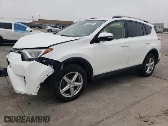 2017 Toyota RAV4 XLE with VIN JTMWFREV1HD098512, listed as a Copart auction lot 44060895 with 135,201 mi miles and Clean Title. Bid and sale history available at carsss.com. Image 1.