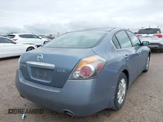 2010 Nissan Altima 2.5 S with VIN 1N4AL2AP0AN564793, listed as a IAAI auction lot 41903567 with 180,648 mi miles. Bid and sale history available at carsss.com. Image 4.