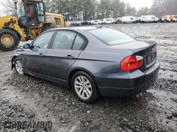 2007 BMW 3 Series 328xi с VIN WBAVC73567KP32609, выставлен на аукционе Copart как лот 84893854 с пробегом Не указан миль и Списание • Salvage title. История ставок и продаж доступна на DreamBid. Изображение 2.