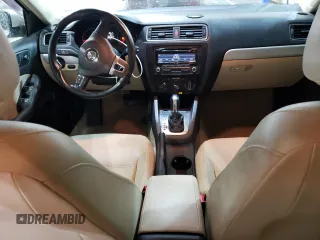 2013 Volkswagen Jetta SE with VIN 3VWDX7AJ3DM443160, listed as a Copart auction lot 55247845 with 334,107 mi miles and Salvage title. Bid and sale history available at DreamBid. Image 8.