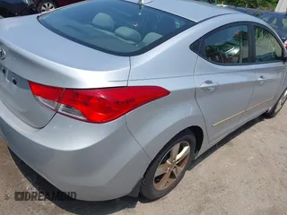 2013 Hyundai Elantra Limited с VIN 5NPDH4AEXDH159905, выставлен на аукционе IAAI как лот 42466947 с пробегом 142 876 миль миль и . История ставок и продаж доступна на DreamBid. Изображение 4.