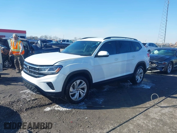 2021 Volkswagen Atlas SE z VIN 1V2WR2CA4MC514968, wystawiony jako IAAI lot #41414547 z przebiegiem 133 946 mil mil oraz . Historia ofert i sprzedaży dostępna na DreamBid. Obrazek 17.