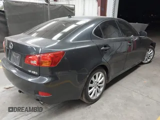 2008 Lexus IS with VIN JTHBK262085076032, listed as a IAAI auction lot 41839802 with 184,279 mi miles. Bid and sale history available at carsss.com. Image 4.