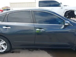 2015 Nissan Altima SV with VIN 1N4AL3AP2FC225140, listed as a IAAI auction lot 42073500 with 190,754 mi miles and . Bid and sale history available at carsss.com. Image 13.
