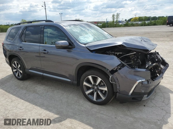 2024 Honda Pilot Touring z VIN 5FNYG1H74RB036990, wystawiony jako Copart lot #56254385 z przebiegiem Nie podano mil oraz Szkoda całkowita • Salvage title. Historia ofert i sprzedaży dostępna na DreamBid. Obrazek 4.