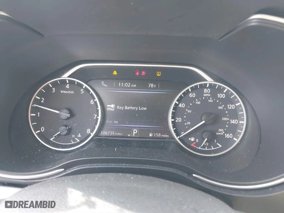 2019 Nissan Maxima SV with VIN 1N4AA6AV0KC361850, listed as a IAAI auction lot 41568639 with 106,739 mi miles. Bid and sale history available at carsss.com. Image 7.