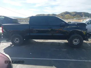2021 Chevrolet Silverado 1500 RST with VIN 3GCPWDED1MG367670, listed as a IAAI auction lot 41616135 with 50,432 mi miles. Bid and sale history available at carsss.com. Image 13.
