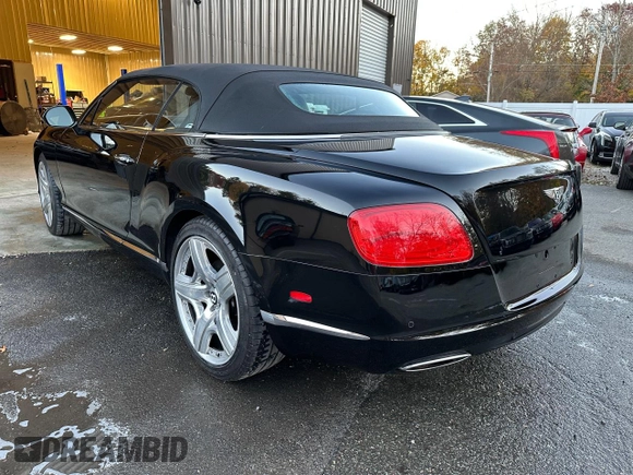 2012 Bentley Continental GT with VIN SCBGR3ZA1CC075068, listed as a Copart auction lot 41995025 with 120,794 mi miles and Clean Title. Bid and sale history available at DreamBid. Image 3.