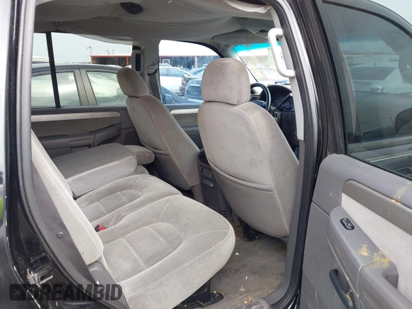 2004 Ford Explorer XLT с VIN 1FMZU63W14ZA19796, выставлен на аукционе IAAI как лот 41746823 с пробегом Не указан миль и . История ставок и продаж доступна на DreamBid. Изображение 8.