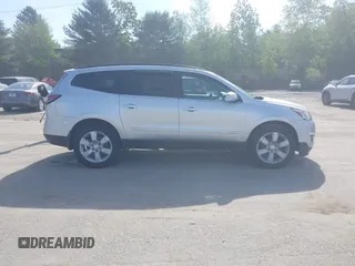 2016 Chevrolet Traverse LT z VIN 1GNKVGKD9GJ181209, wystawiony jako IAAI lot #42375172 z przebiegiem Nie podano mil oraz . Historia ofert i sprzedaży dostępna na DreamBid. Obrazek 13.