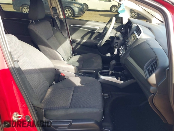 2019 Honda Fit LX with VIN 3HGGK5H44KM751276, listed as a IAAI auction lot 41881708 with 58,658 mi miles. Bid and sale history available at carsss.com. Image 5.