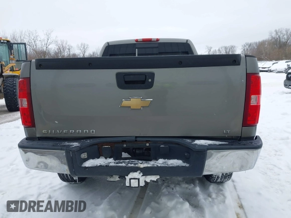 2007 Chevrolet Silverado 1500 with VIN 1GCFK19Y67Z508465, listed as a IAAI auction lot 41615109 with 148,381 mi miles and . Bid and sale history available at DreamBid. Image 16.