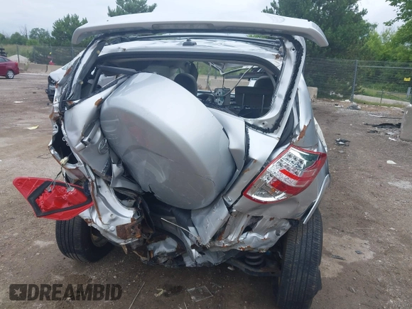 2010 Toyota RAV4 Limited с VIN JTMDF4DV9A5024329, выставлен на аукционе IAAI как лот 42685090 с пробегом Не указан миль и . История ставок и продаж доступна на DreamBid. Изображение 6.