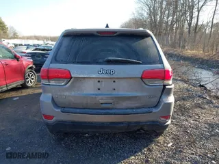 2014 Jeep Grand Cherokee Laredo with VIN 1C4RJFAG4EC372188, listed as a IAAI auction lot 41886968 with 235,069 mi miles. Bid and sale history available at carsss.com. Image 16.