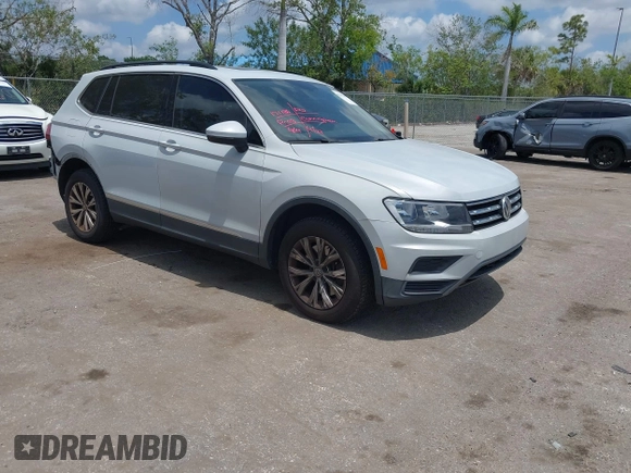 2018 Volkswagen Tiguan SEL with VIN 3VV3B7AX4JM188193, listed as a IAAI auction lot 42107802 with 68,911 mi miles and . Bid and sale history available at DreamBid. Image 1.