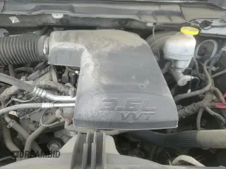 2021 Ram 1500 Tradesman z VIN 3C6RR7KG0MG706300, wystawiony jako Copart lot #51531855 z przebiegiem 81 873 mil mil oraz Szkoda całkowita • Salvage title. Historia ofert i sprzedaży dostępna na DreamBid. Obrazek 13.