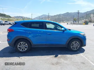 2017 Hyundai Tucson SE with VIN KM8J23A42HU423096, listed as a IAAI auction lot 42066638 with 197,618 mi miles. Bid and sale history available at carsss.com. Image 13.