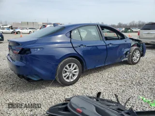 2025 Toyota Camry LE with VIN 4T1DAACK4SU023838, listed as a Copart auction lot 49307065 with 6,988 mi miles and Salvage Title. Bid and sale history available at carsss.com. Image 3.