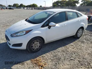 2015 Ford Fiesta S with VIN 3FADP4AJ5FM221293, listed as a Copart auction lot 62786335 with 175,831 mi miles and Salvage title. Bid and sale history available at DreamBid. Image 1.