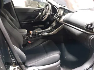 2020 Mitsubishi Eclipse Cross ES z VIN JA4AS3AA0LZ006141, wystawiony jako IAAI lot #40859492 z przebiegiem 92 516 mil mil oraz . Historia ofert i sprzedaży dostępna na DreamBid. Obrazek 5.