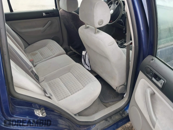 2004 Volkswagen Jetta GLS с VIN WVWSR61J44W144517, выставлен на аукционе IAAI как лот 41918650 с пробегом 164 988 миль миль и . История ставок и продаж доступна на DreamBid. Изображение 8.