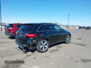 2019 Mercedes-Benz GLC with VIN WDC0G4KBXKF549538, listed as a IAAI auction lot 41878364 with 37,436 mi miles. Bid and sale history available at carsss.com. Image 4.