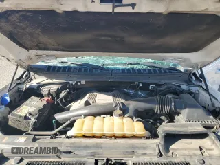 2018 Ford Expedition XLT with VIN 1FMJU1JT5JEA39237, listed as a Copart auction lot 52947615 with 113,676 mi miles and Salvage title. Bid and sale history available at DreamBid. Image 13.