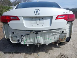 2013 Acura ILX Premium z VIN 19VDE1F53DE017389, wystawiony jako IAAI lot #41897366 z przebiegiem 161 556 mil mil oraz . Historia ofert i sprzedaży dostępna na DreamBid. Obrazek 6.