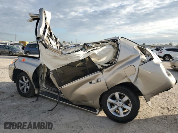 2011 Lexus GX 460 Premium z VIN JTJJM7FXXB5023004, wystawiony jako Copart lot #86500184 z przebiegiem Nie podano mil oraz Nie do naprawy • Non repairable. Historia ofert i sprzedaży dostępna na DreamBid. Obrazek 2.
