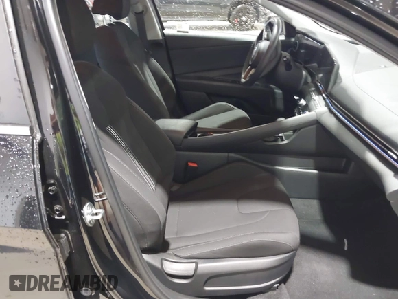 2024 Hyundai Elantra SEL with VIN KMHLS4DGXRU647500, listed as a IAAI auction lot 42337385 with 36,110 mi miles and . Bid and sale history available at DreamBid. Image 5.