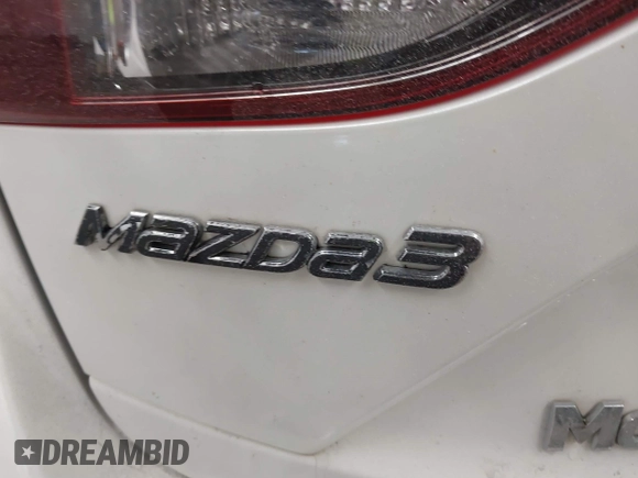 2015 Mazda Mazda3 i Touring with VIN 3MZBM1L76FM178980, listed as a IAAI auction lot 41570806 with 155,064 mi miles. Bid and sale history available at carsss.com. Image 20.