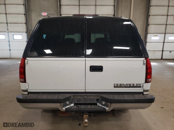 1999 Chevrolet Tahoe Z71 with VIN 1GNEK13R8XJ476282, listed as a Copart auction lot 48573705 with 207,260 mi miles and Salvage Title. Bid and sale history available at carsss.com. Image 6.