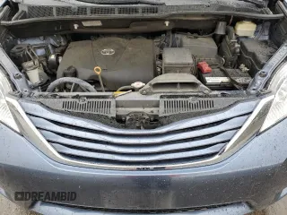 2017 Toyota Sienna LE Auto Access Seat with VIN 5TDKZ3DC7HS839088, listed as a Copart auction lot 47699525 with 63,466 mi miles and Salvage Title. Bid and sale history available at carsss.com. Image 12.