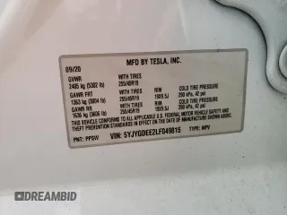 2020 Tesla Model Y Long Range z VIN 5YJYGDEE2LF049815, wystawiony jako Copart lot #53738165 z przebiegiem 113 779 mil mil oraz Szkoda całkowita • Salvage title. Historia ofert i sprzedaży dostępna na DreamBid. Obrazek 13.