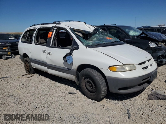2000 Dodge Caravan SE with VIN 1B4GP44R8YB749846, listed as a Copart auction lot 67656204 with Not Provided miles and Non Repairable. Bid and sale history available at carsss.com. Image 4.