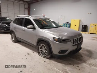 2019 Jeep Cherokee Altitude with VIN 1C4PJLLB6KD316489, listed as a IAAI auction lot 41578504 with 120,543 mi miles. Bid and sale history available at carsss.com. Image 1.