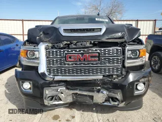 2019 GMC Sierra 2500HD Denali with VIN 1GT12SEY0KF155527, listed as a Copart auction lot 46819265 with 0 mi miles and Salvage Title. Bid and sale history available at carsss.com. Image 5.