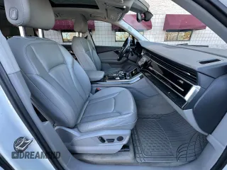 2020 Audi Q7 Premium Plus with VIN WA1LXAF74LD005065, listed as a Copart auction lot 52918075 with 88,978 mi miles and Clean Title. Bid and sale history available at carsss.com. Image 5.