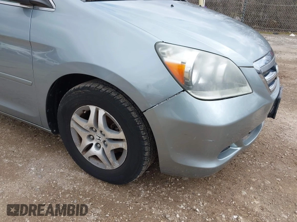 2007 Honda Odyssey EX-L with VIN 5FNRL38717B018097, listed as a IAAI auction lot 42028592 with 141,004 mi miles and . Bid and sale history available at DreamBid. Image 6.
