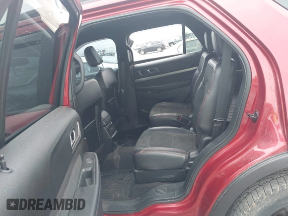 2019 Ford Explorer XLT z VIN 1FM5K8D80KGA41393, wystawiony jako IAAI lot #42287545 z przebiegiem 72 162 mil mil oraz . Historia ofert i sprzedaży dostępna na DreamBid. Obrazek 8.