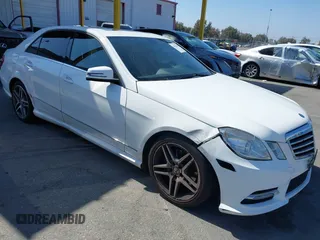 2013 Mercedes-Benz E 350 Luxury с VIN WDDHF5KB7DA695340, выставлен на аукционе IAAI как лот 42554859 с пробегом 111 939 миль миль и . История ставок и продаж доступна на DreamBid. Изображение 1.