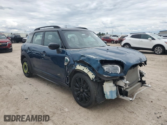 2022 MINI Countryman Cooper S with VIN WMZ83BR05N3N36893, listed as a Copart auction lot 71615954 with 37,695 mi miles and Salvage title. Bid and sale history available at DreamBid. Image 4.